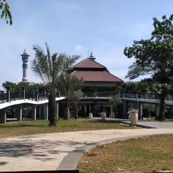 Gresik Old Mosque (Masjid Jami' Gresik) - Gresik