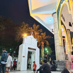 Gresik Old Mosque (Masjid Jami' Gresik) - Gresik
