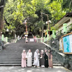 Sunan Giri Tomb - Gresik