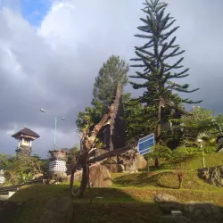 Pura Parahyangan Agung Jagatkartta - Karawang