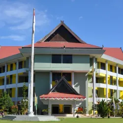 Haluoleo University - Kendari