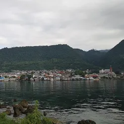 Tanjung Batu Beach - Luwuk