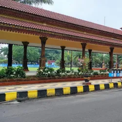 Alun-Alun Madiun - Madiun