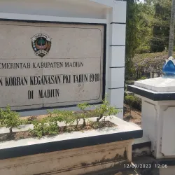 Monumen Kresek - Madiun