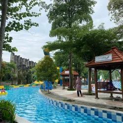 Pemandian Air Panas Gumul - Madiun