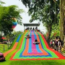 Taman Rekreasi Ria Madiun - Madiun