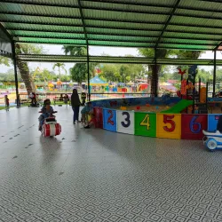 Taman Rekreasi Ria Madiun - Madiun