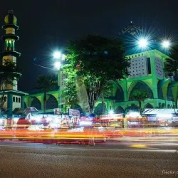 Malang City Square (Alun-Alun Kota Malang) - Malang