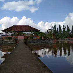 Mayura Water Palace - Mataram