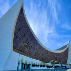 Masjid Raya Sumatera Barat (Grand Mosque of West Sumatra) - Padang