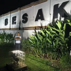 Benteng Kuto Besak Night Market - Palembang