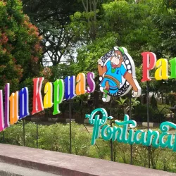 Taman Alun Kapuas - Pontianak