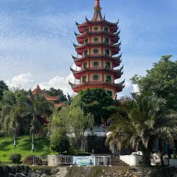 Pagoda Avalokitesvara - Semarang
