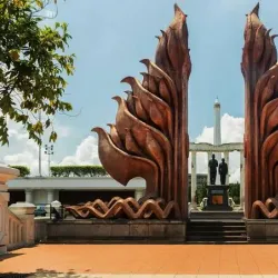 Heroes Monument (Tugu Pahlawan) - Surabaya