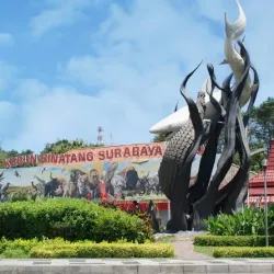Surabaya Zoo (Kebun Binatang Surabaya) - Surabaya