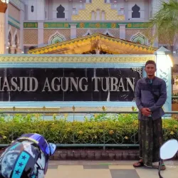 Pasar Tuban (Tuban Market) - Tuban