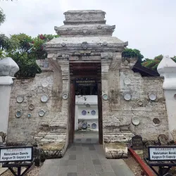 Sunan Bonang Tomb - Tuban