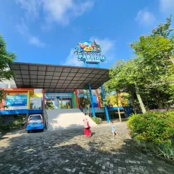 Gumul Paradise Island - Tulungagung