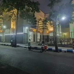 Tulungagung Great Mosque (Masjid Agung Tulungagung) - Tulungagung