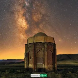 Kharaghan Twin Towers - Abyek