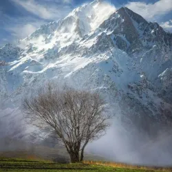 Oshtorankuh Mountain Range - Borujerd