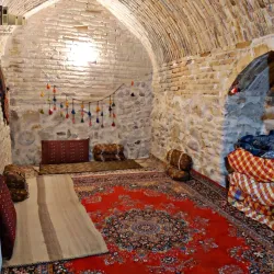 Historic Caravanserai - Fasā