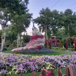 Karaj Botanical Garden - Karaj