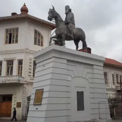 Shahrdari Square (Municipality Square) - Rasht