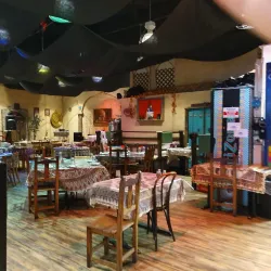 Local Cuisine Experiences - Sīrjān