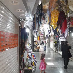 Sāveh Bazaar - Sāveh