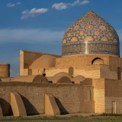 Sāveh Castle (Qal'eh Sāveh) - Sāveh