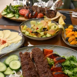 Traditional Iraqi Cuisine in Local Restaurants - Ad-dujayl