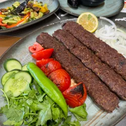 Traditional Iraqi Cuisine in Local Restaurants - Ad-dujayl
