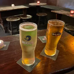 The Crane Bar - Barna