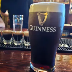 The Crane Bar - Barna