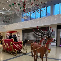 Douglas Court Shopping Centre - Douglas