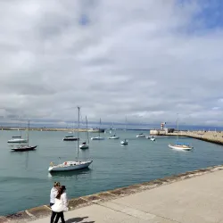 Dun Laoghaire Harbour - Dun Laoghaire