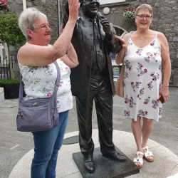 Joe Dolan Statue - Mullingar