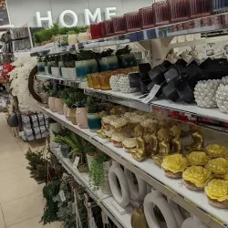 Navan Shopping Centre - Navan