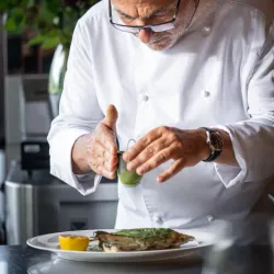 Local Kosher Restaurants - Bene Brak