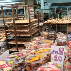 Local Markets and Food Experiences - Givat Ela