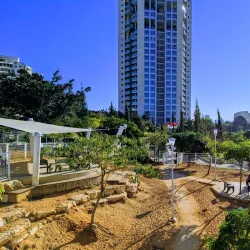 Givatayim Promenade - Givatayim