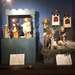 Holon Puppet Theater - Holon