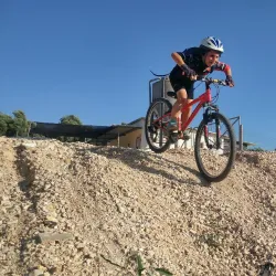 Migdal HaEmek Cultural Center - Migdal HaEmek (Migdal Ha Emeq)