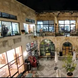 Local Art Galleries and Workshops - Tzur Hadassah