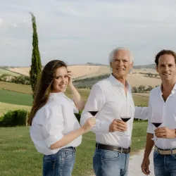 Local Wineries and Vineyards - Acqualagna PU