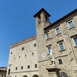 Piazza del Popolo - Acquapendente