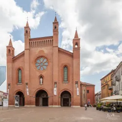 Alba Cathedral (Cattedrale di San Lorenzo) - Alba