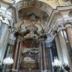Truffle Market and Fair (Fiera Internazionale del Tartufo Bianco d'Alba) - Alba