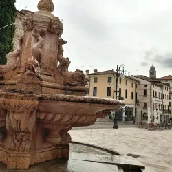 Piazza Garibaldi - Bassano del Grappa